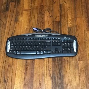 Gateway Wired Computer Keyboard KB-0401 Black/Silver
Measures: 19.75” W x 8.5” H